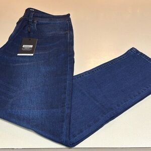 “Barbell Apparel” Men’s Dark Blue Stretch Denim Jeans. (NWT)